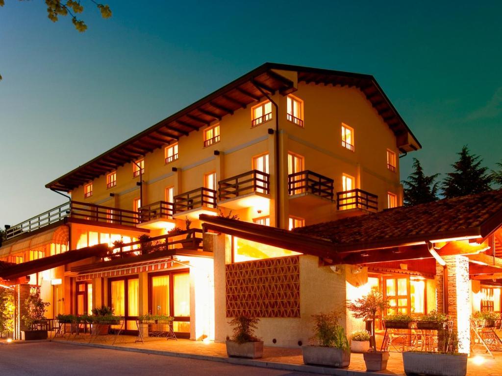 Hotel Costantini
